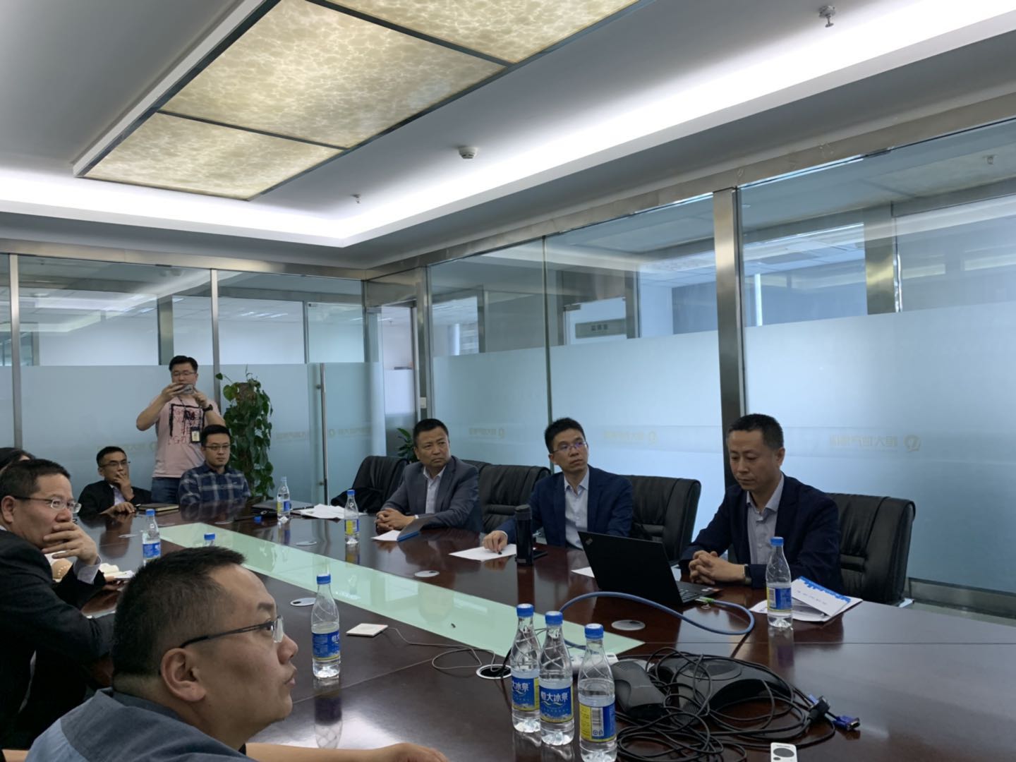 主動開拓省外市場、積極踐行“兩全戰(zhàn)略” ——公司與恒大新疆公司簽訂勘察項目